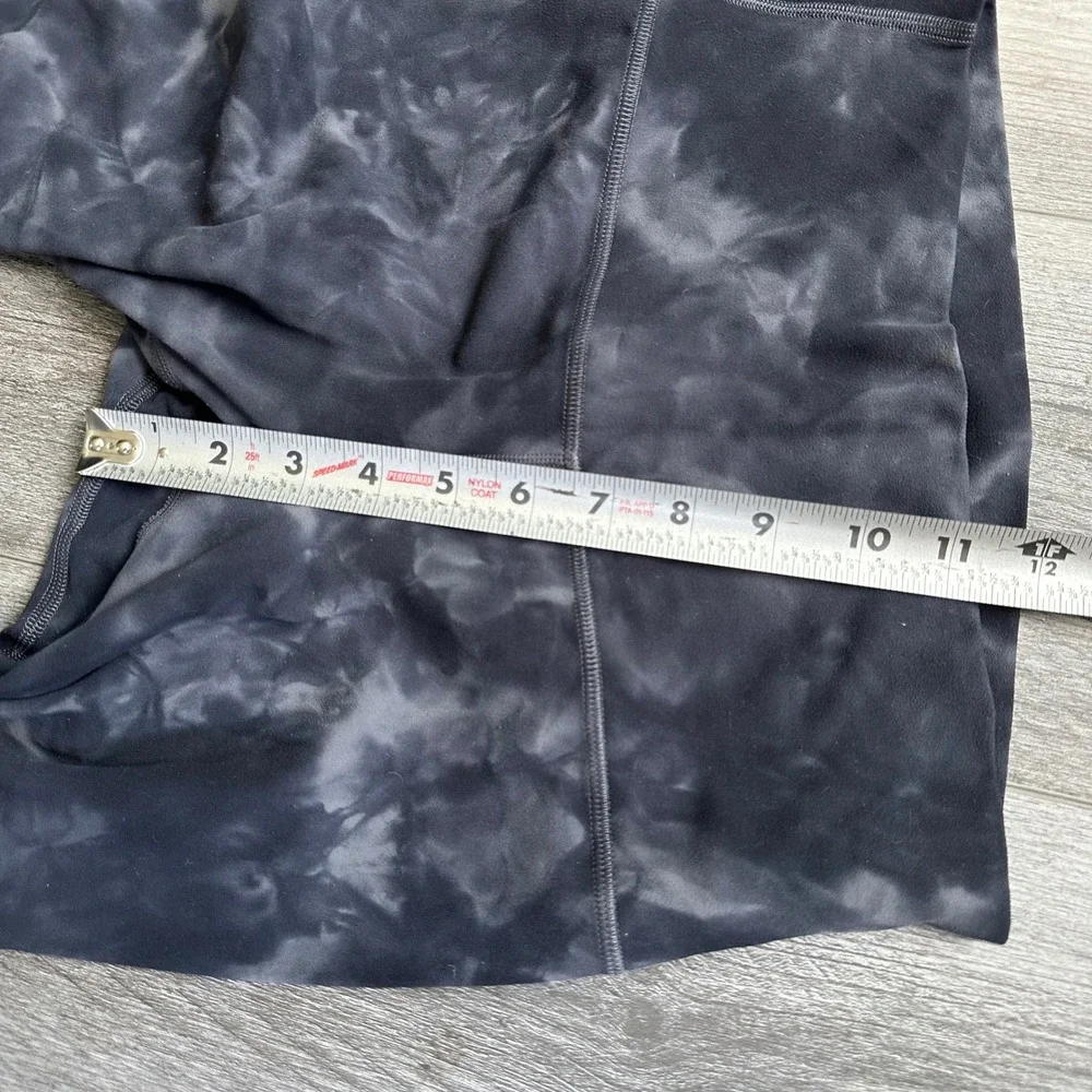Lululemon Black Tie Dye Align Leggings 6 28